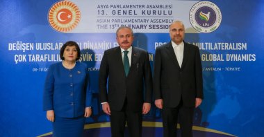 Türkiye's Parliament Speaker Mustafa Şentop (C) poses with Azerbaijani National Assembly Speaker Sahiba Gafarova (L) and Iranian Parliamentary Speaker Mohammad Bagher Ghalibaf (R) following a trilateral meeting on the sidelines of the13th Asian Parliamentary Assembly (APA) summit in Antalya, Jan. 9, 2023. (AA Photo)