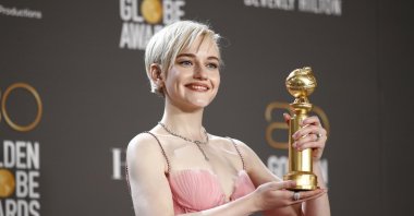 U.S. actor Julia Garner poses with the award for Best Supporting Actress in a Television Series/ Musical-Comedy or Drama in the press room during the 80th annual Golden Globe Awards ceremony in Beverly Hills, California, U.S., Jan. 10, 2023. (EPA Photo)