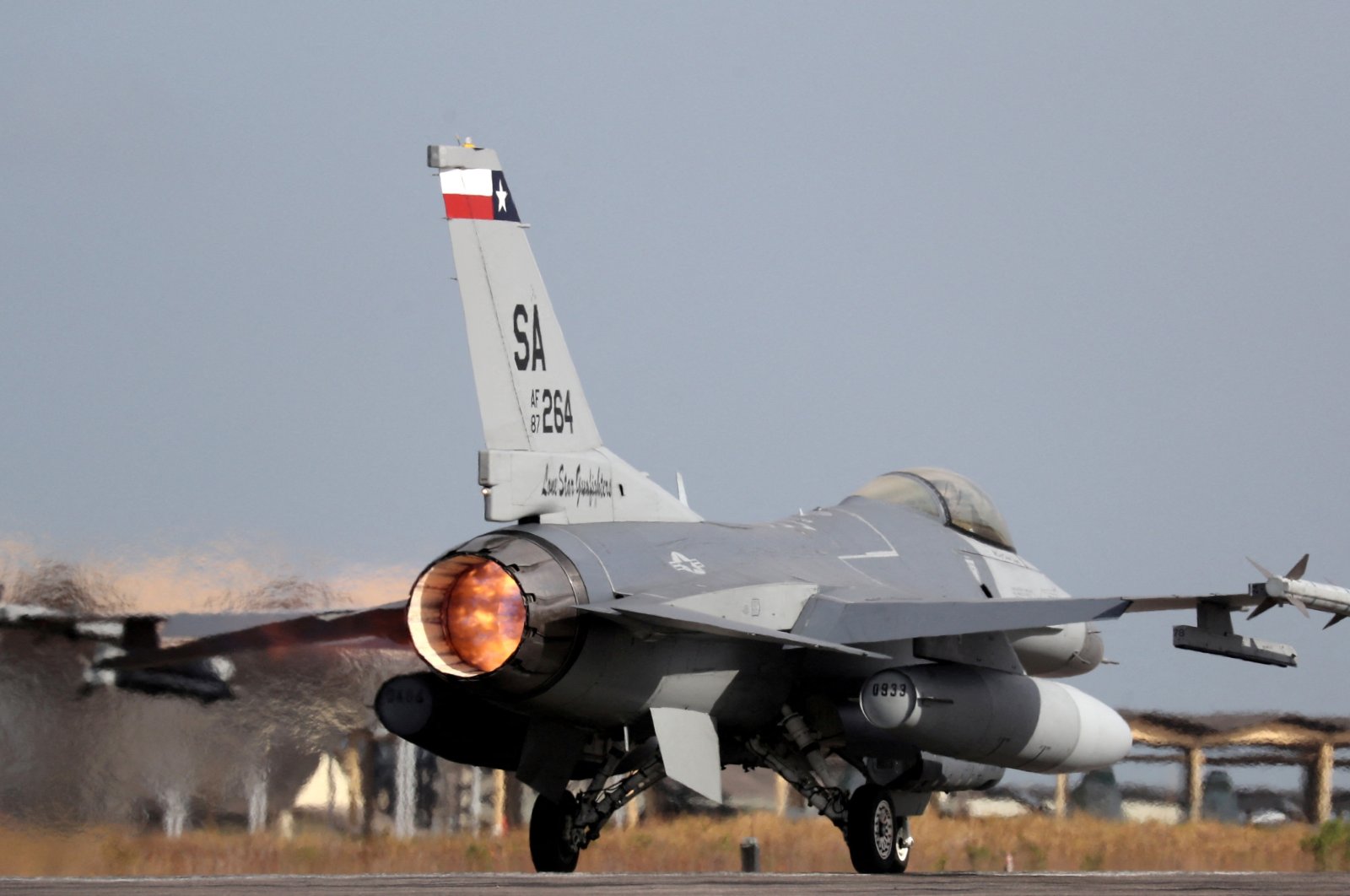 Anggota parlemen senior AS keberatan saat admin Biden menyiapkan penjualan F-16 ke Türkiye