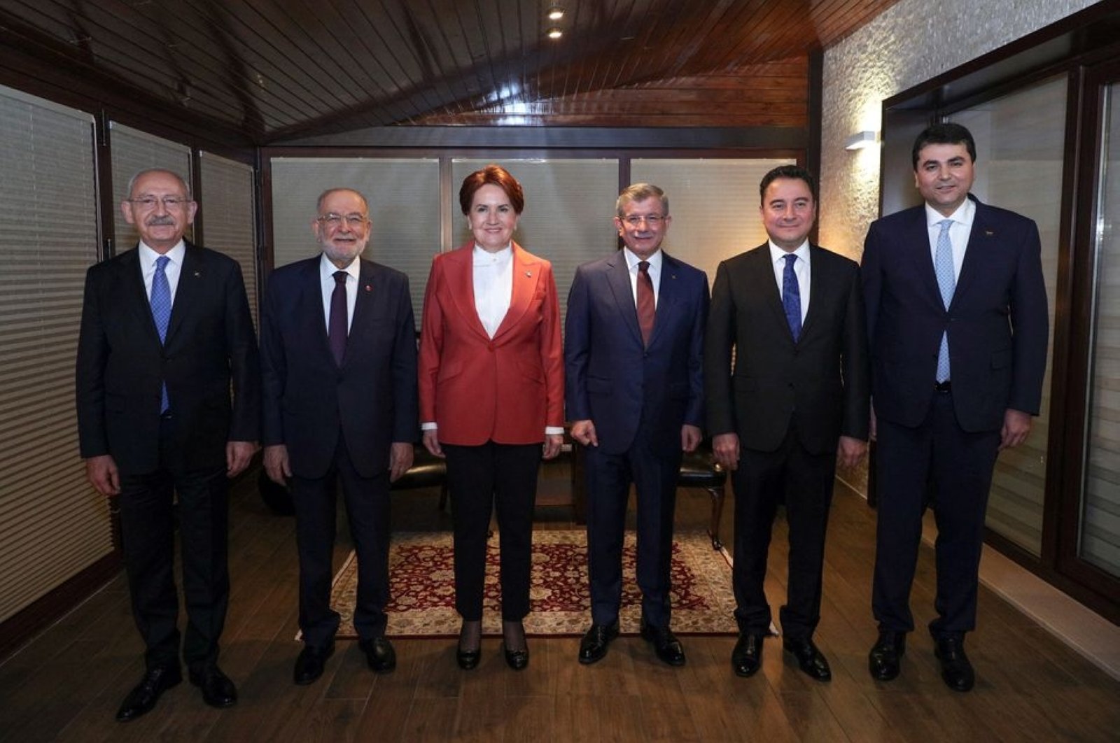 Sistem presidensial parlementer: khayalan oposisi Turki