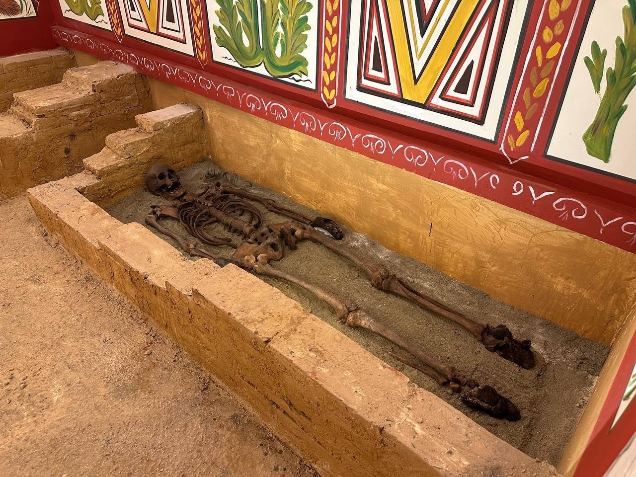 One of the tombs displayed in the Iznik Archaeology Museum, Bursa, Türkiye, Jan. 15, 2023. (IHA Photo)