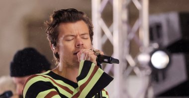 Harry Styles performs on NBC&#039;s &quot;Today&quot; show in Manhattan, New York City, New York, U.S., May 19, 2022. (Reuters Photo)