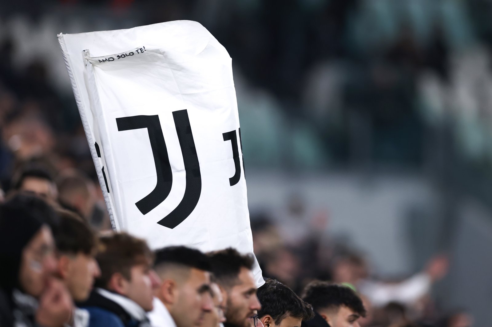 Juventus fans hold a banner bearing the club&#039;s logo at Allianz Stadium, Turin, Italy, Nov. 06, 2022. (Getty Images Photo)