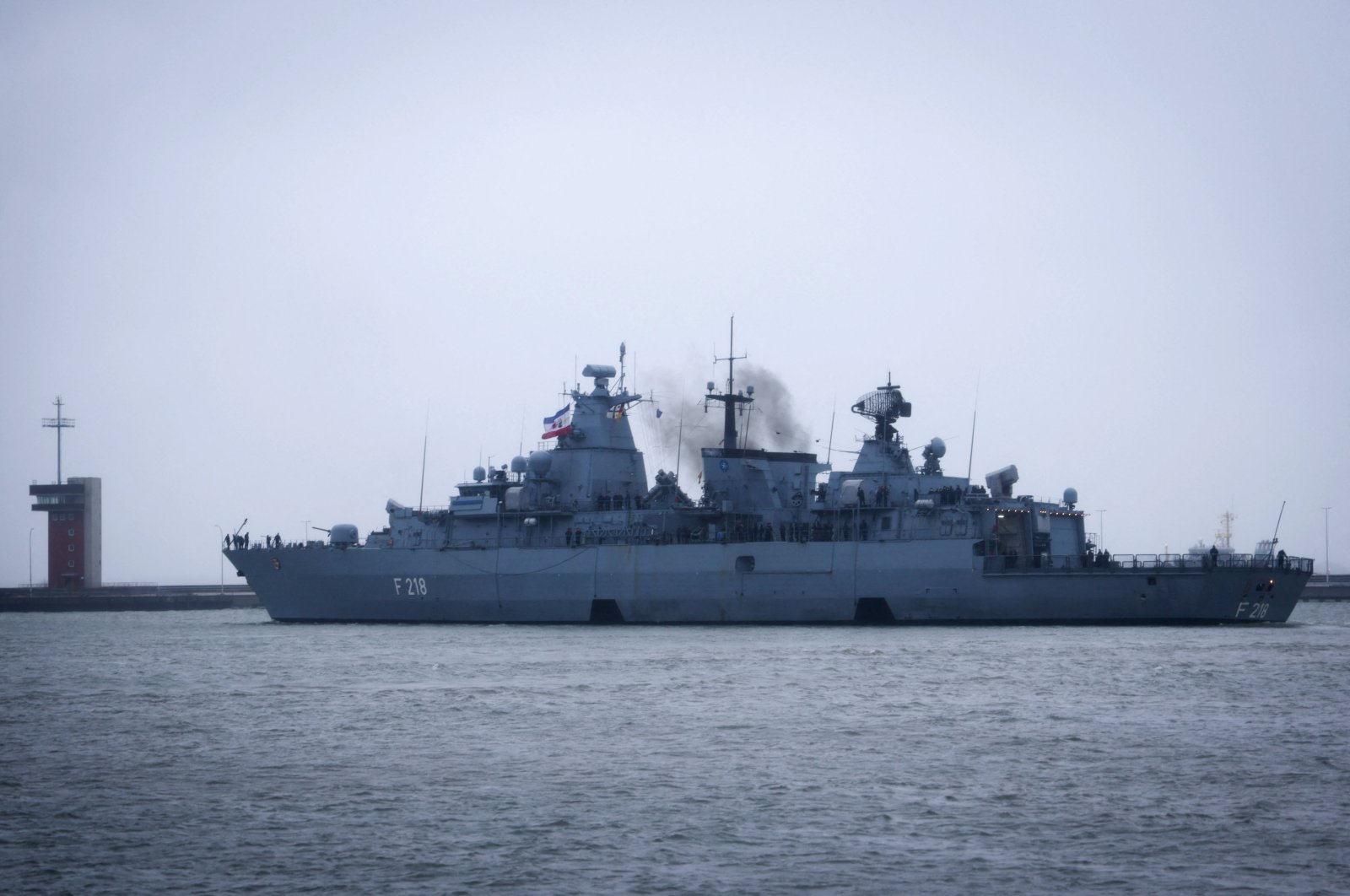 The frigate F 218 Mecklenburg-Vorpommern of the German Navy leaves its home port in Wilhelmshaven, northwestern Germany, for the NATO Very High Readiness Joint Task Force (VJTF), Jan. 4, 2023. (AFP File Photo)