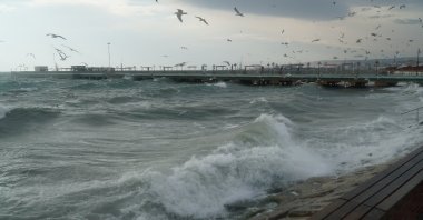 The Southwester causing high tides in the Sea of Marmara, Tekirdağ, Türkiye, Jan. 17, 2023. (AA Photo)