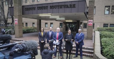 Officials brief the media about the David Carrick case outside Southwark Crown Court, London, U.K., Jan. 16, 2023. (AP Photo)