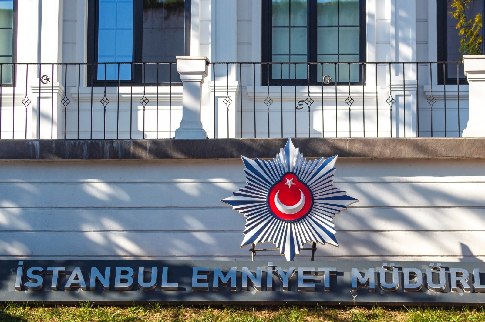 An exterior view of the Istanbul Police General Department, Istanbul, Türkiye, October 2021. (Shutterstock Photo)