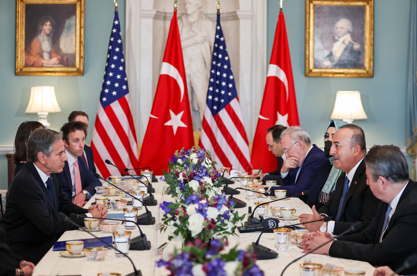Turkish and American delegations led by Foreign Minister Mevlüt Çavuşoğlu (2nd R) and U.S. Secretary of State Antony Blinken (bottom L) attend a meeting in Washington, D.C., U.S., Jan. 18, 2023. (AA Photo)