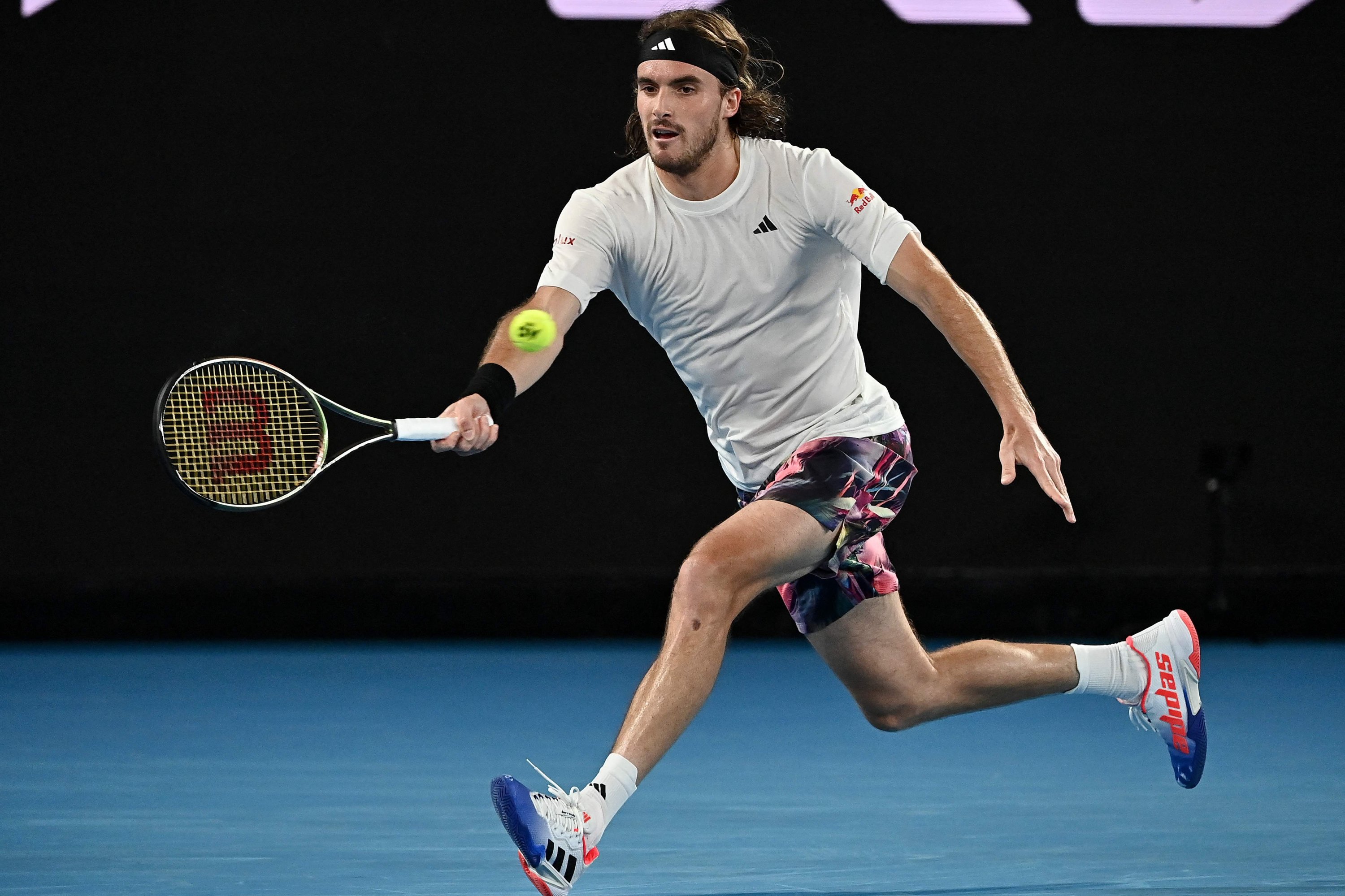 Tsitsipas in Australian Open 3rd round after ruthless performance Daily Sabah