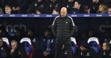 Manchester United manager Erik ten Hag shows disappointment during the match against Crystal Palace at Selhurst Park, London, U.K., Jan. 18, 2023. (Reuters Photo)