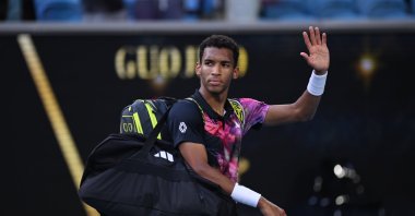 Canada's Felix Auger-Aliassime walks from the court following his loss to Czech Republic's Jiri Lehecka in the 4th round at the 2023 Australian Open tennis tournament, Melbourne, Australia, Jan. 22, 2023. (EPA Photo)