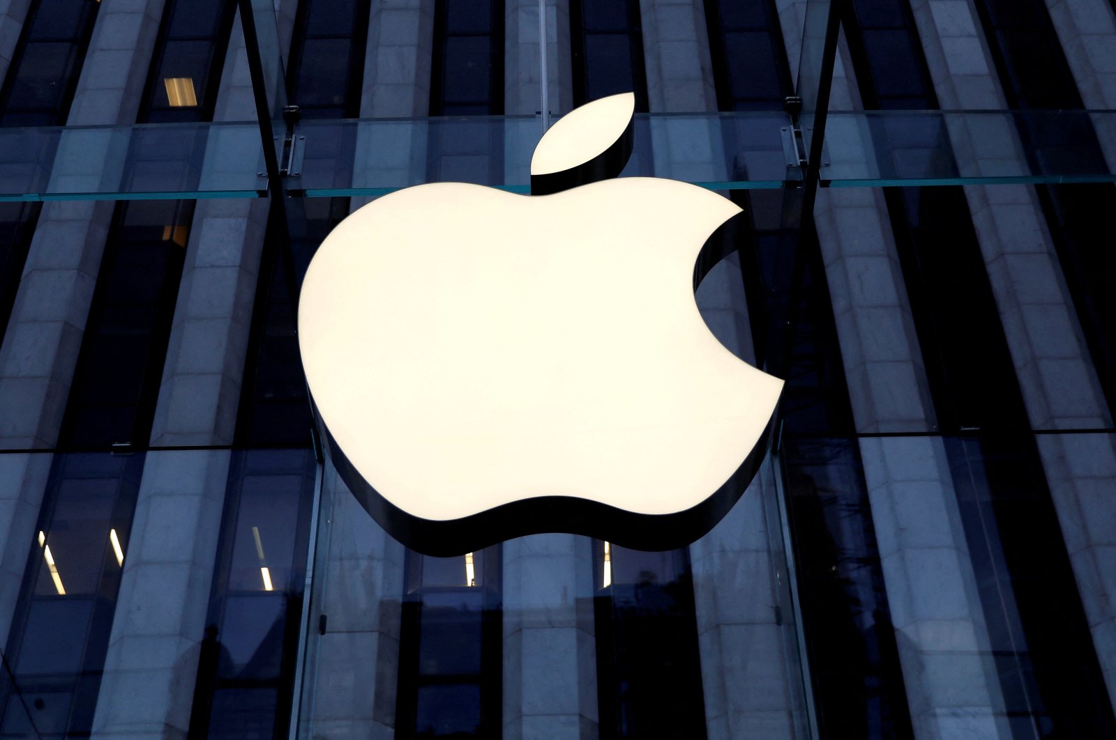 The Apple logo is seen hanging at the entrance to the Apple store on 5th Avenue in Manhattan, New York, U.S., Oct. 16, 2019. (Reuters Photo)