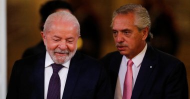 Brazil's President Luiz Inacio Lula da Silva and Argentina's President Alberto Fernandez attend a bilateral agreement signing ceremony, during Lula da Silva's first official visit abroad since his inauguration, at the Casa Rosada Presidential Palace, Buenos Aires, Argentina, Jan. 23, 2023. (Reuters Photo)