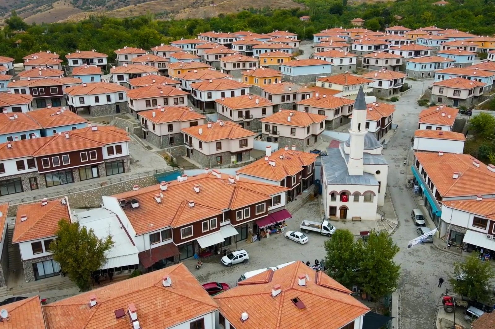 About 32,000 houses and workplaces are delivered to citizens of earthquake-hit Elazığ and Malatya, Türkiye, Jan. 24, 2023. (AA Photo)