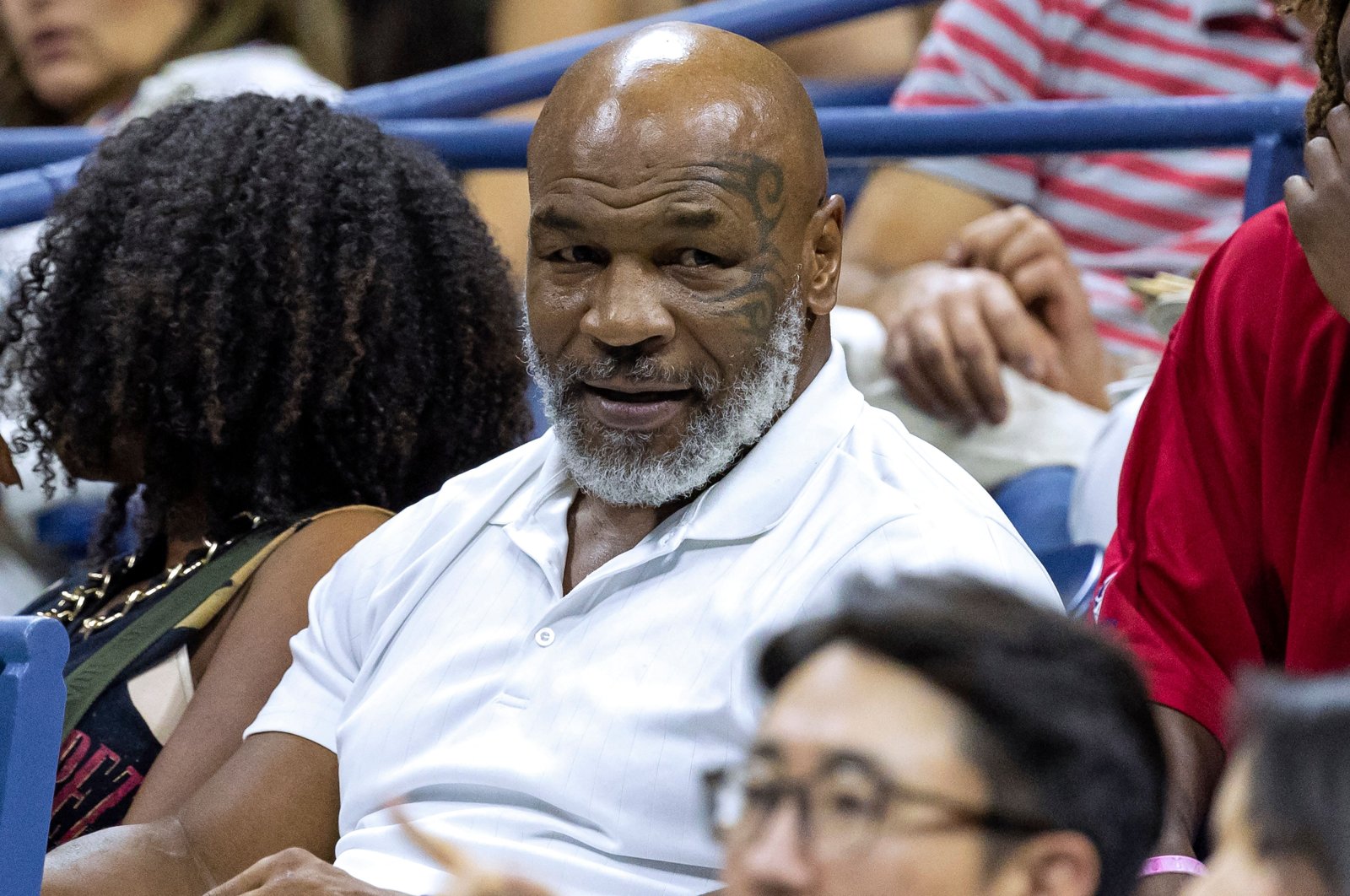 Former US professional boxer Mike Tyson (C) attends the 2022 US Open Tennis tournament men&#039;s singles third round match between Russia&#039;s Daniil Medvedev and China&#039;s Wu Yibing at the USTA Billie Jean King National Tennis Center, New York, US., Sept. 02, 2022. (AFP Photo)