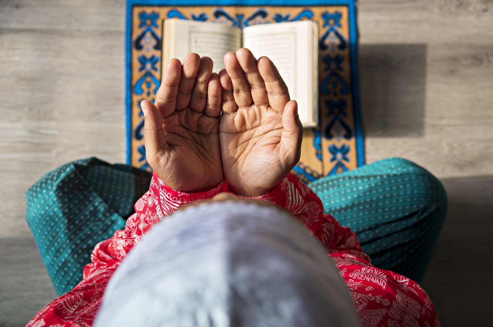 Islam is “universal” when inviting people to its teachings but offers absolute felicity only to the ones who attain the knowledge of the whole. (Getty Images Photo)
