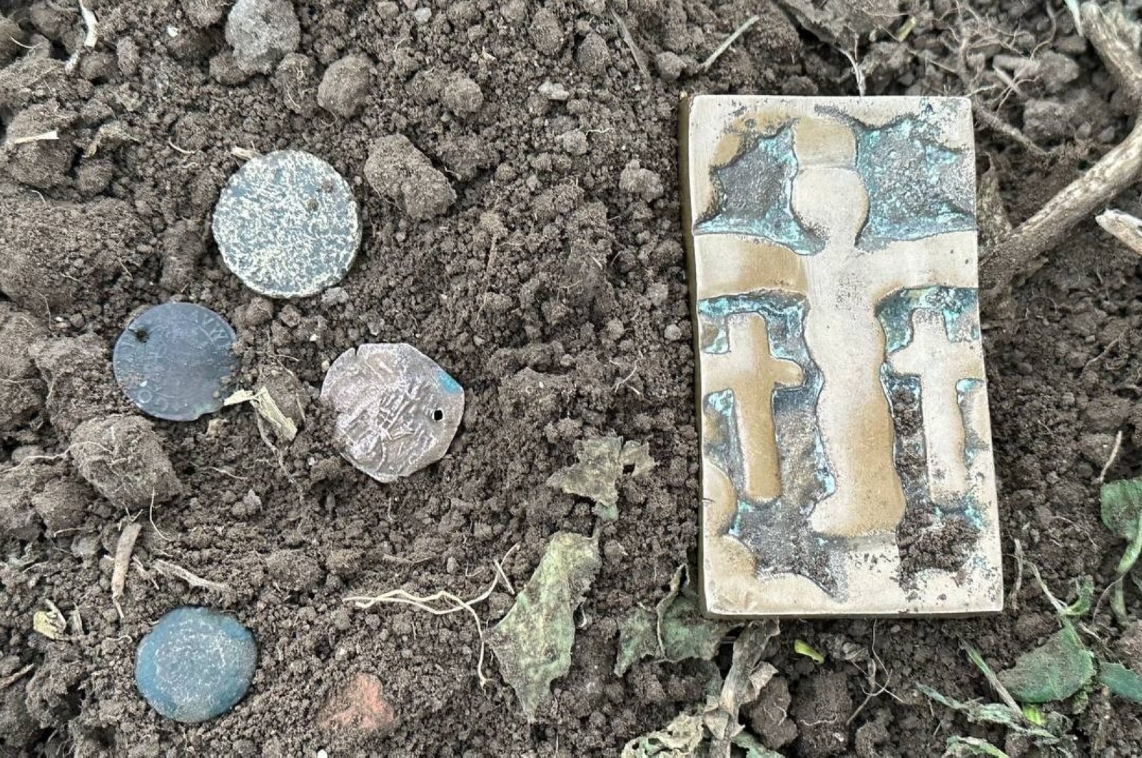 Artefak Bizantium berusia 1.500 tahun ditemukan di bawah kebun di Iznik