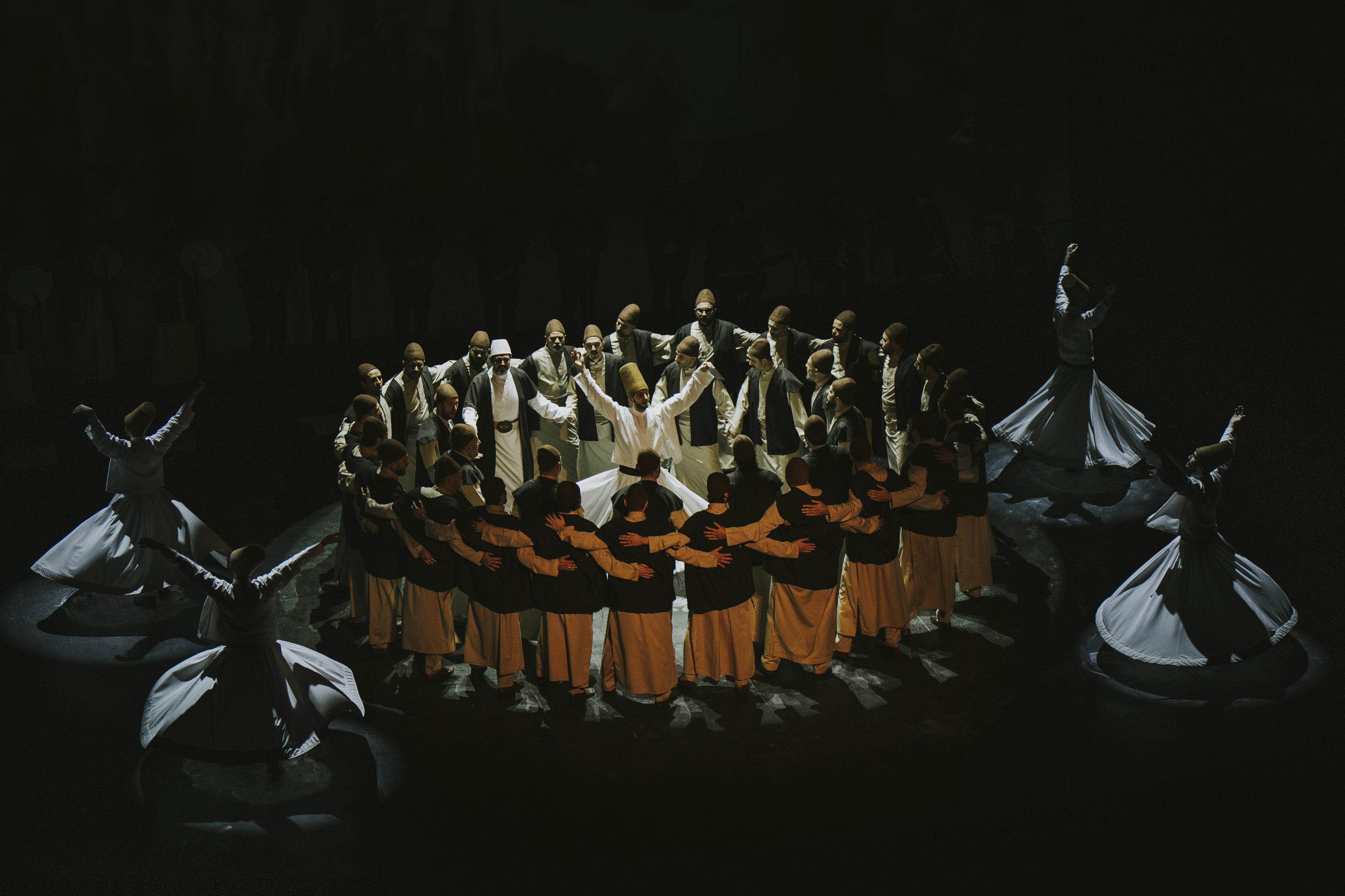 Pertunjukan oleh Ensemble Upacara Sufi Istanbul.  (Foto milik Yunus Emre Institute London)