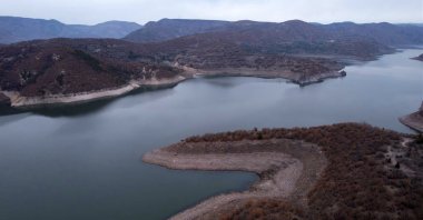 The percentage of usable water in Ankara dams, which was measured at 16.7% on Jan. 28, is viewed from the air, Ankara, Türkiye, Jan. 29, 2023. (IHA Photo)