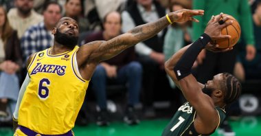 Celtics forward Jaylen Brown tries to (R) shoot over Lakers forward LeBron James during an NBA game, Boston, Massachusetts, U.S., Jan 28, 2023. (Reuters Photo)