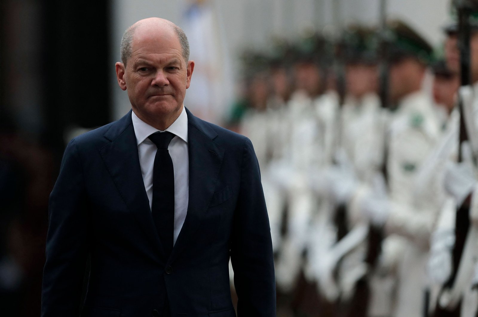 German Chancellor Olaf Scholz walks on arrival at the La Moneda presidential palace in Santiago, Chile, Jan. 29, 2023. (AFP Photo)