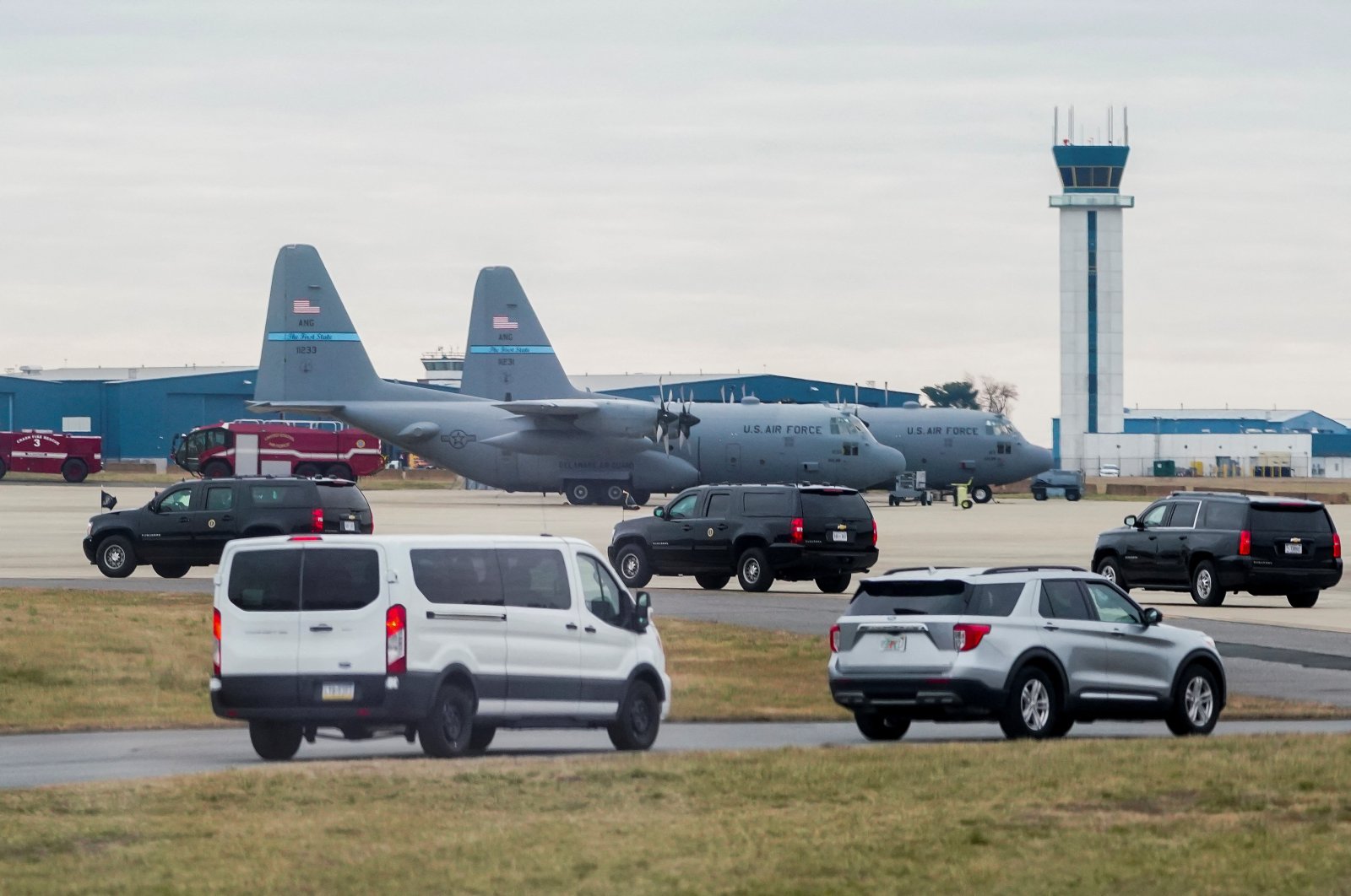 A motorcade transports U.S. President Joe Biden to the Delaware Air National Guard Base in Wilmington, Delaware, U.S., Jan. 30, 2023. (Reuters File Photo)