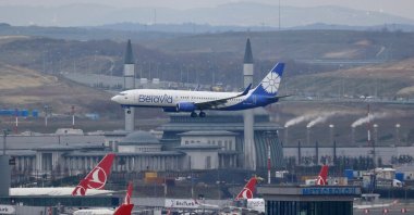 A Boeing 737-8ZM of Belarusian state carrier Belavia lands at Istanbul International Airport in Istanbul, Türkiye, Dec. 14, 2022. (Reuters Photo)