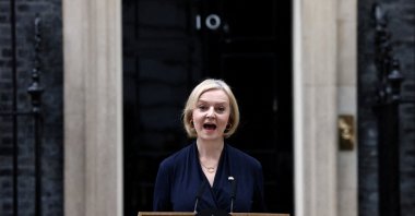 Former British Prime Minister Liz Truss announces her resignation, outside Number 10 Downing Street, London, Britain, Oct. 20, 2022. (Reuters Photo)