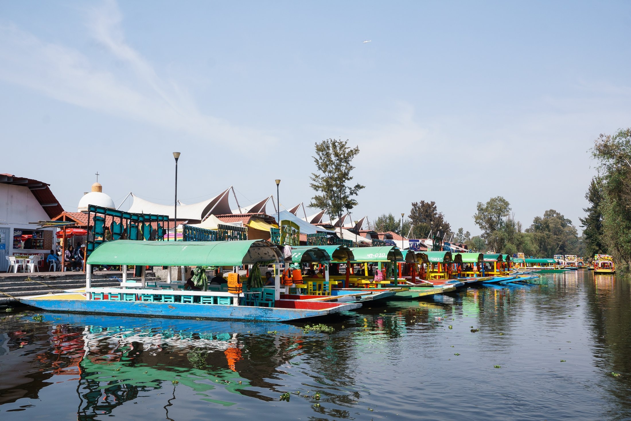 Around 1,500 trajineras can be found on the canals of Xochimilco, Mexico City, Mexico, Jan. 20, 2022. (dpa Photo)