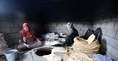 Women living in the villages of Muş province baked village bread for earthquake victims, contributing to relief efforts to assist in line with their bounds of possibility, Muş, Türkiye, Feb. 9. 2023. (AA Photo)