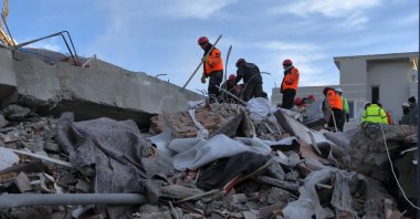 Work continues on the wreckage of the Isias Hotel in Adıyaman, which was destroyed in the Kahramanmaraş earthquake which inhabited students from the Turkish Republic of Northern Cyprus (TRNC), Adıyaman, Türkiye, Feb. 9, 2023. (AA Photo)
