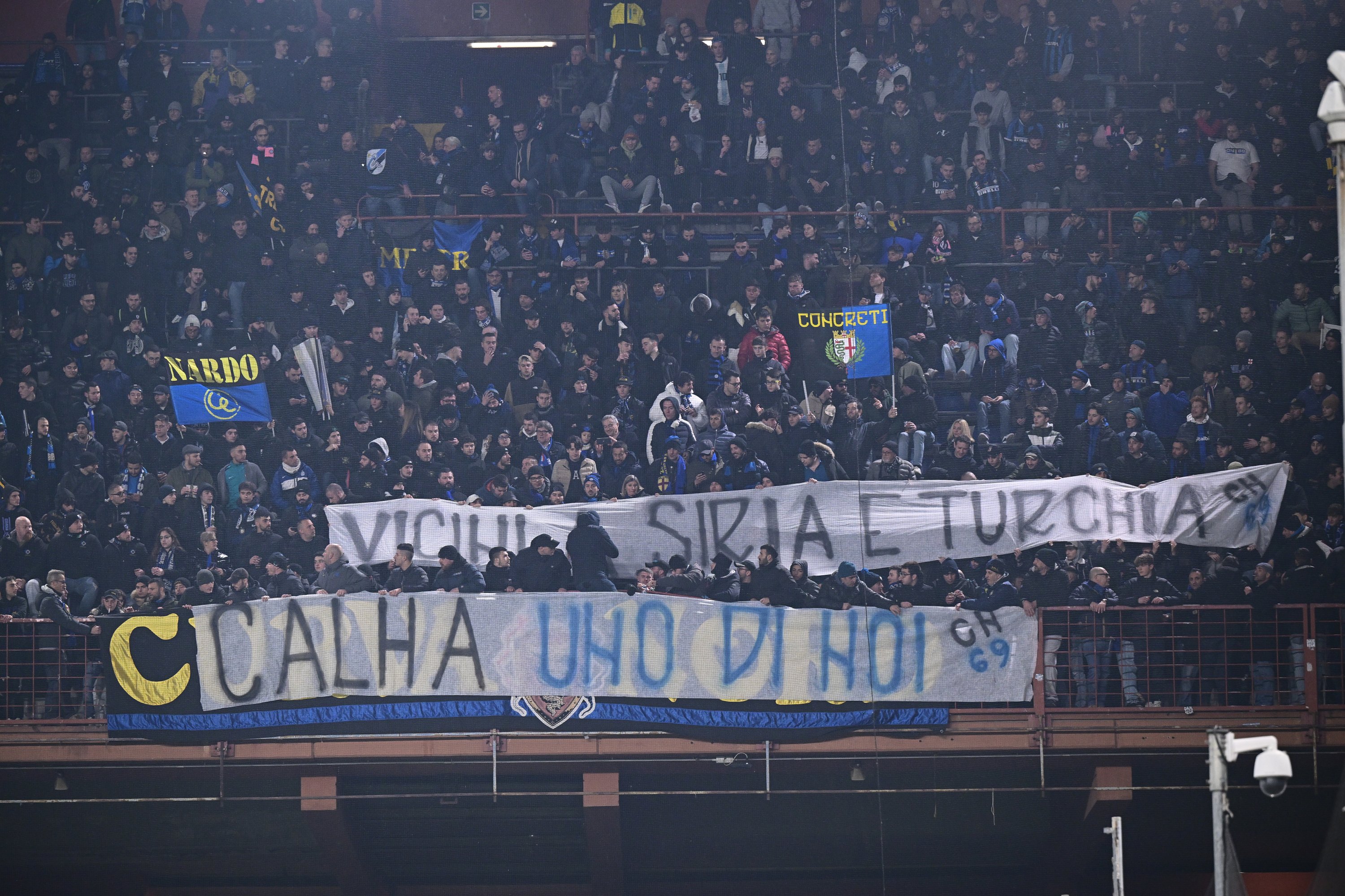 Fans Inter Milan hadir sebelum pertandingan Serie A melawan UC Sampdoria melawan UC Sampdoria di Stadio Luigi Ferraris, Genoa, Italia, 13 Februari 2023. (Foto Getty Images)