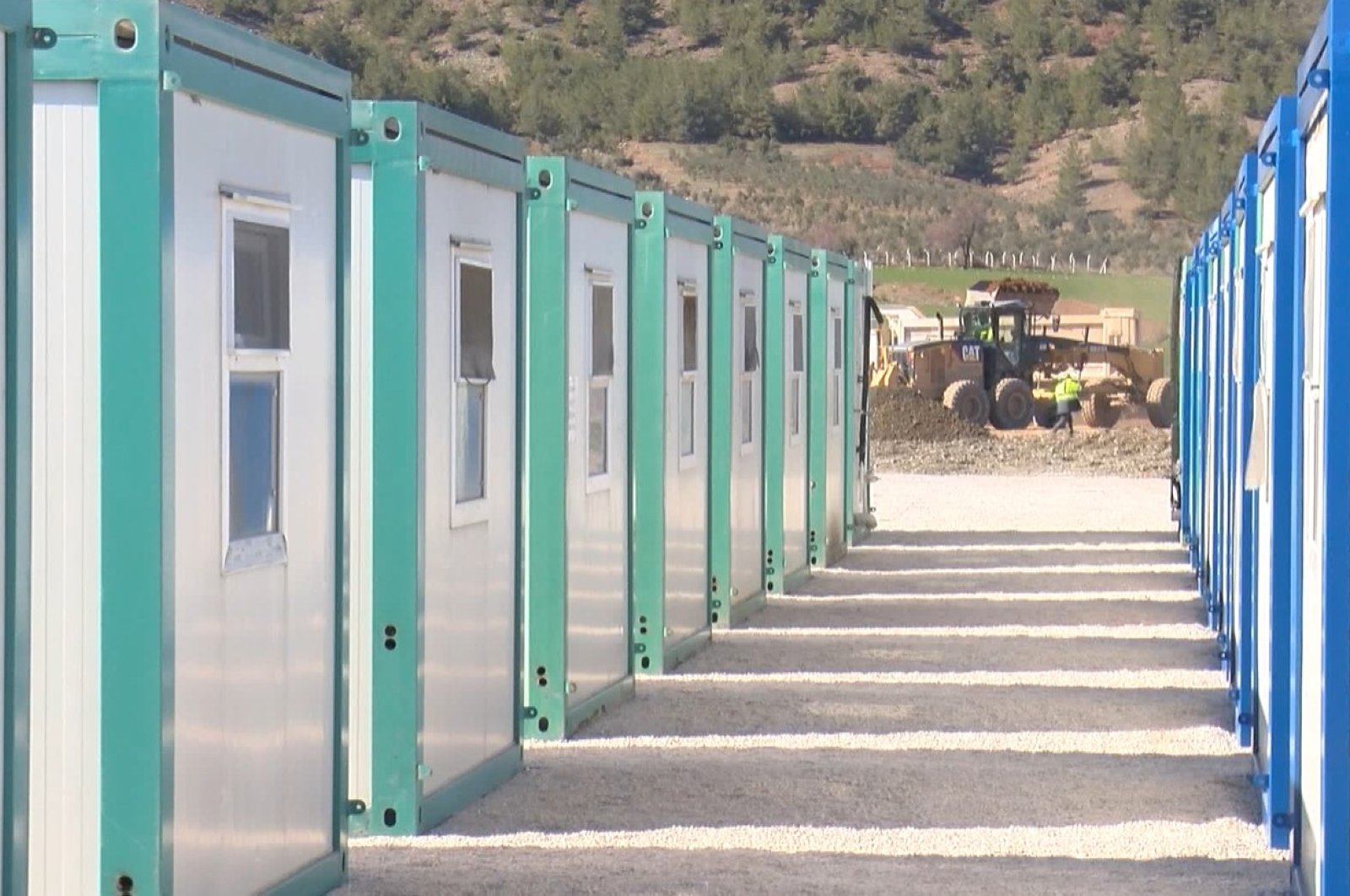 Organisasi, perusahaan memobilisasi rumah kontainer untuk Türkiye yang dilanda gempa