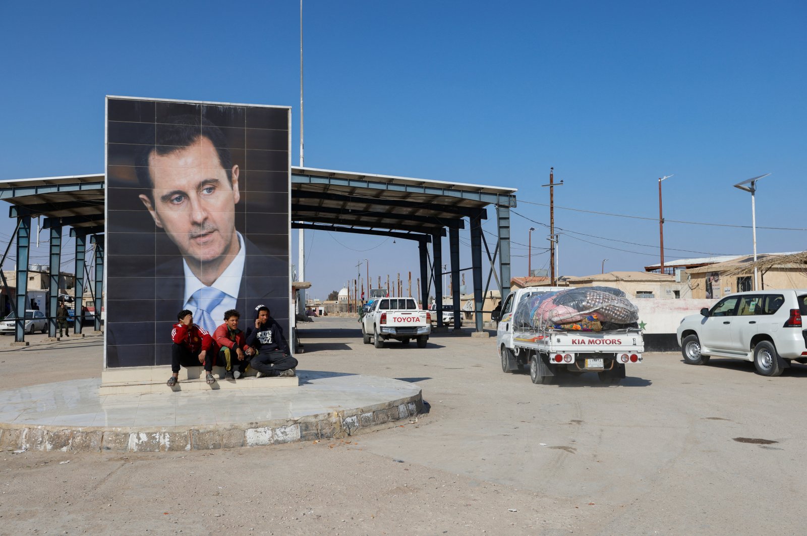 Assad di Suriah dapat mengambil pujian atas kesepakatan penyeberangan bantuan, kata para kritikus