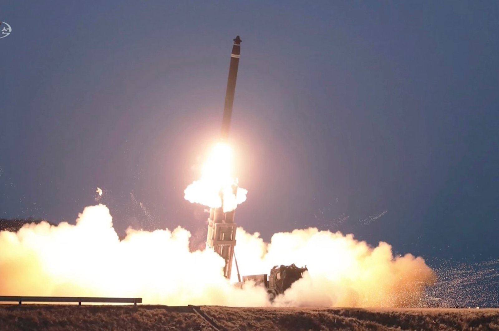 Korea Utara melemparkan lebih banyak rudal di tengah ancaman ‘jarak tembak’ Pasifik