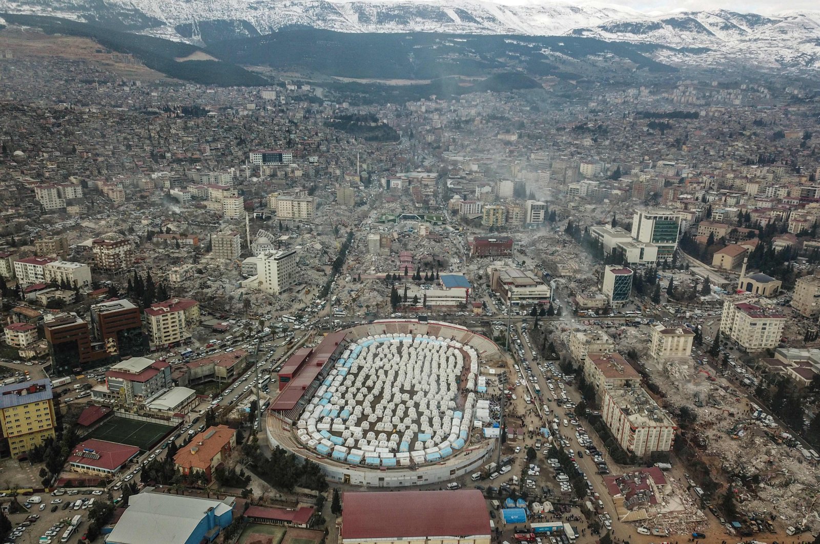 This aerial view shows tents set up on the grounds of a stadium after an earthquake, in Kahramanmaraş, southeastern Türkiye, Feb. 10, 2023. (AFP Photo)