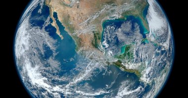 A &quot;Blue Marble&quot; image of the Earth taken from NASA&#039;s Earth-observing satellite Suomi NPP, Space, Jan. 25, 2012. (Reuters Photo)