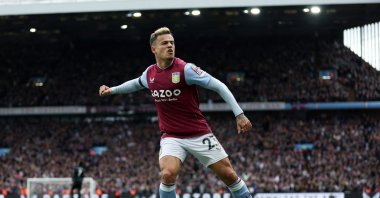 Aston Villa&#039;s Philippe Coutinho celebrates after scoring during the Premier League match against Arsenal at Villa Park, Birmingham, U.K. Feb. 18, 2023. (Getty Images Photo)
