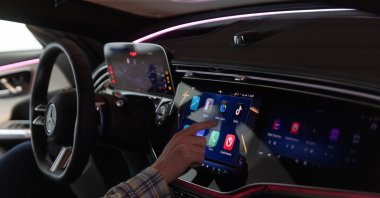 A guest looks at the dashboard display of a Mercedes-Benz prototype during a strategy update event focused on software at the company's North American Research and Development center in Sunnyvale, California, U.S., Feb. 22, 2023. (Reuters Photo)