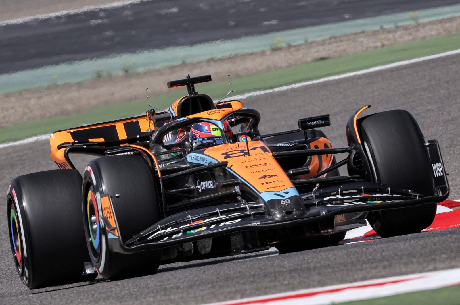 McLaren menimbang opsi pada kemitraan mesin dengan Red Bull