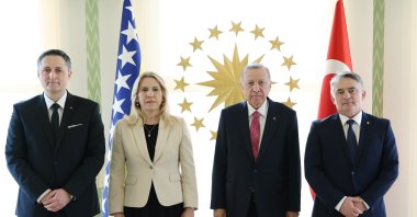 President Recep Tayyip Erdoğan (C-R) poses for a picture with Bosnia-Herzegovina’s Presidential Council’s Bosniak member Denis Becirovic (L), Croat member Zeljko Komsic (R) and Serb member Zeljka Cvijanovic in Istanbul, Türkiye, Feb. 24, 2023. (AA Photo)
