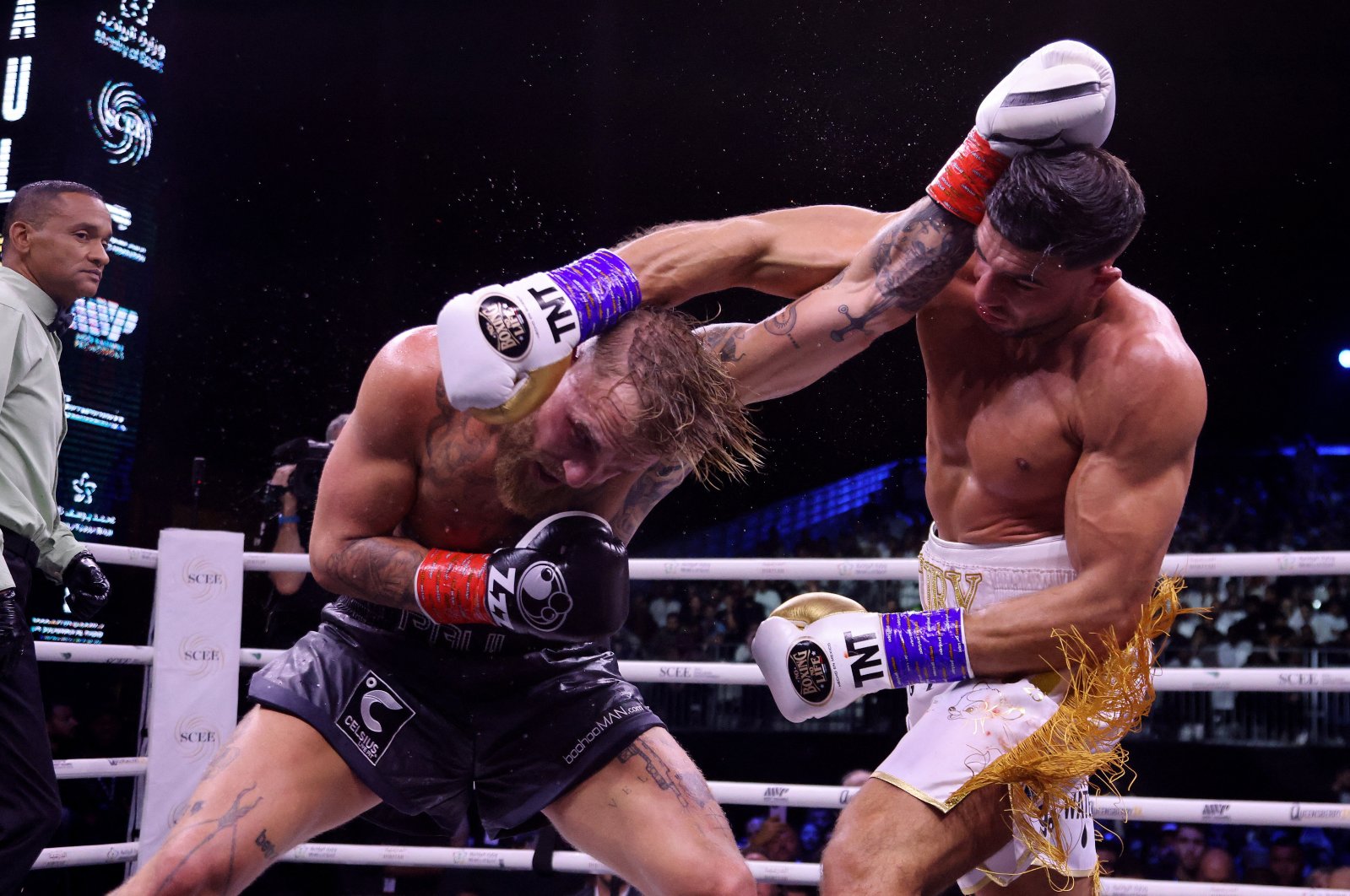 Tommy Fury in action against Jake Paul at the Diriyah Arena, Diriyah, Riyadh, Saudi Arabia, Feb. 27, 2023. (Reuters Photo)