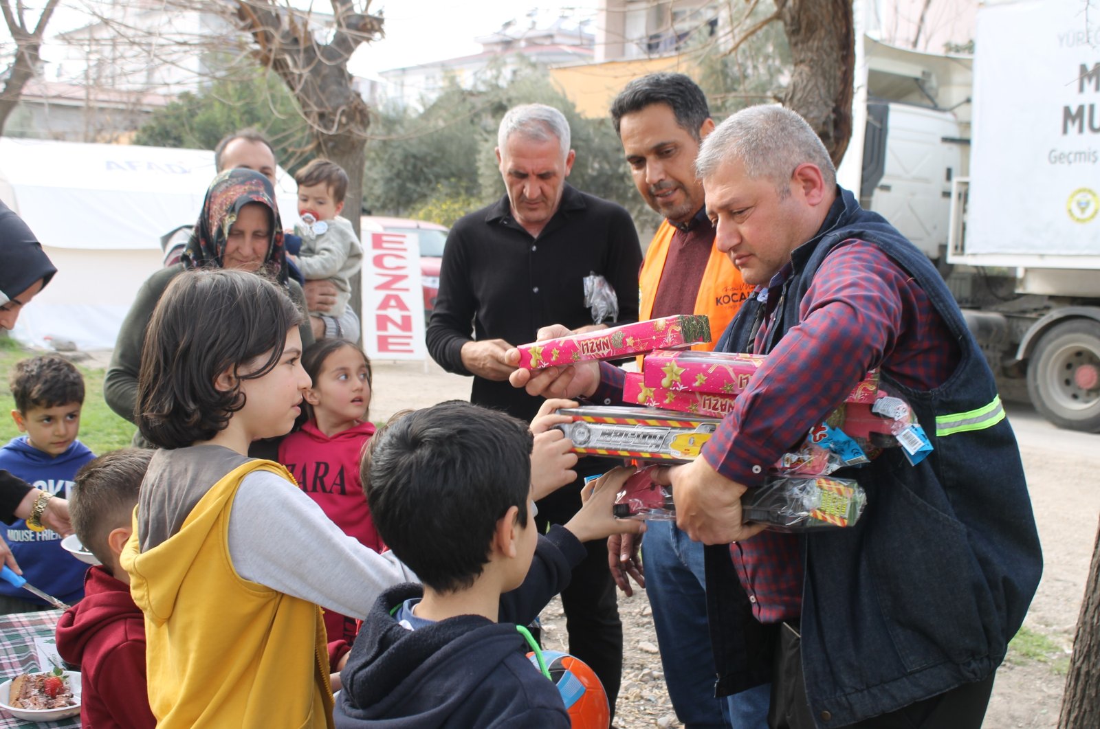 Permohonan keluarga asuh meningkat di Türkiye setelah gempa bumi 6 Februari