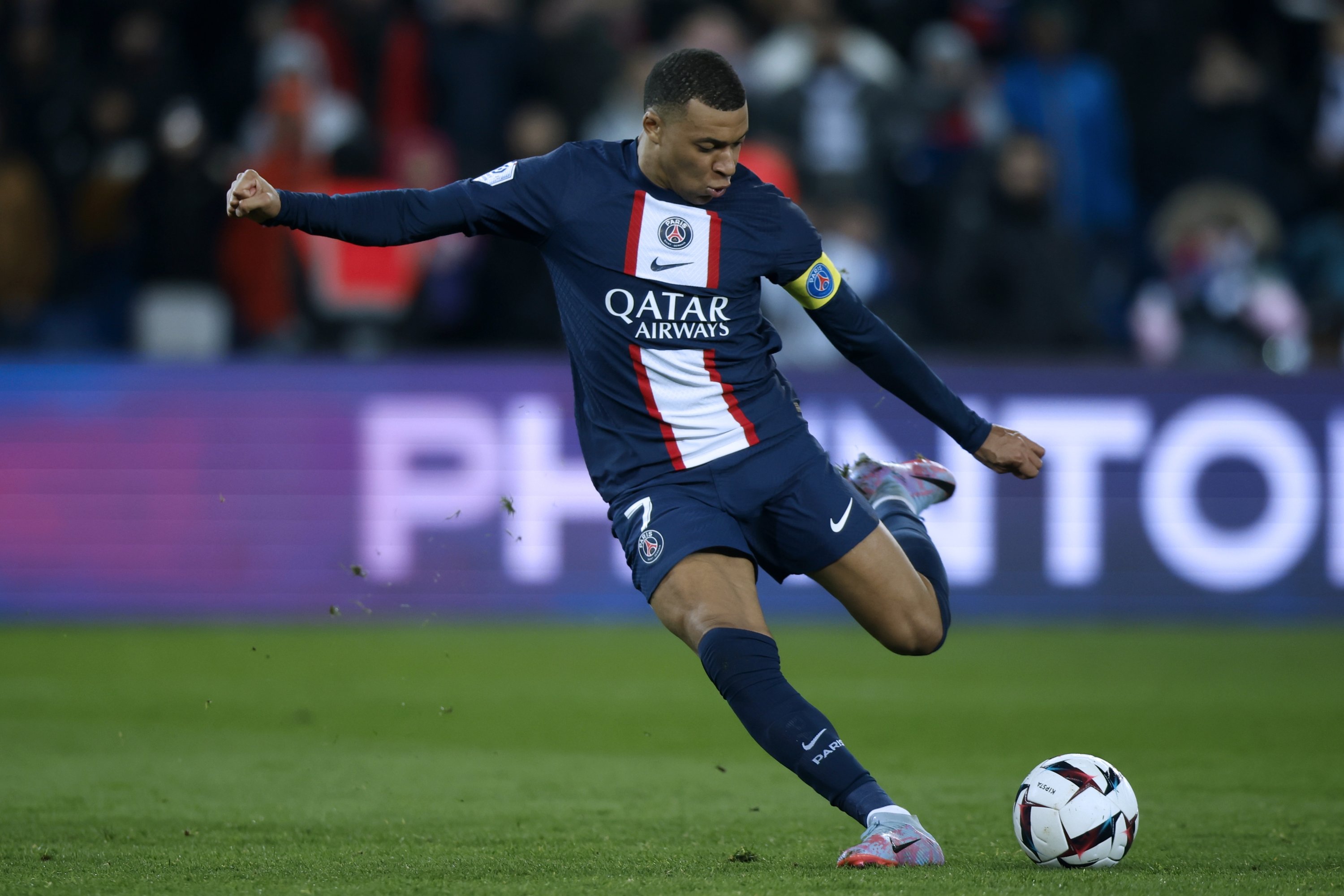 Real Madrid agree incredible €250m transfer with PSG for Kylian Mbappe:  report