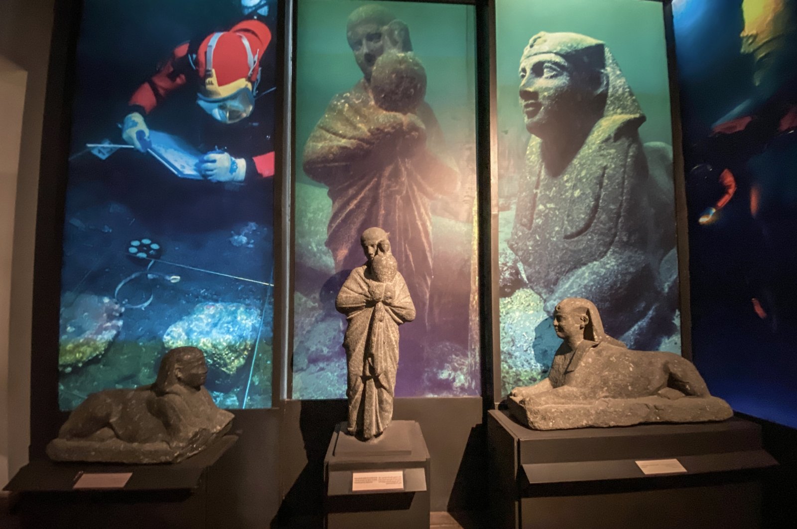 Museum Nasional Alexandria membawa pengunjung dalam perjalanan sejarah