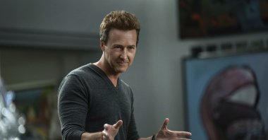 This image shows Edward Norton in a scene from &quot;Glass Onion: A Knives Out Mystery.&quot; Norton portrays Miles Bron, an eccentric tech billionaire who brings his wealthy friends to a private island in Greece to take part in a game to solve his murder. (AP Photo)