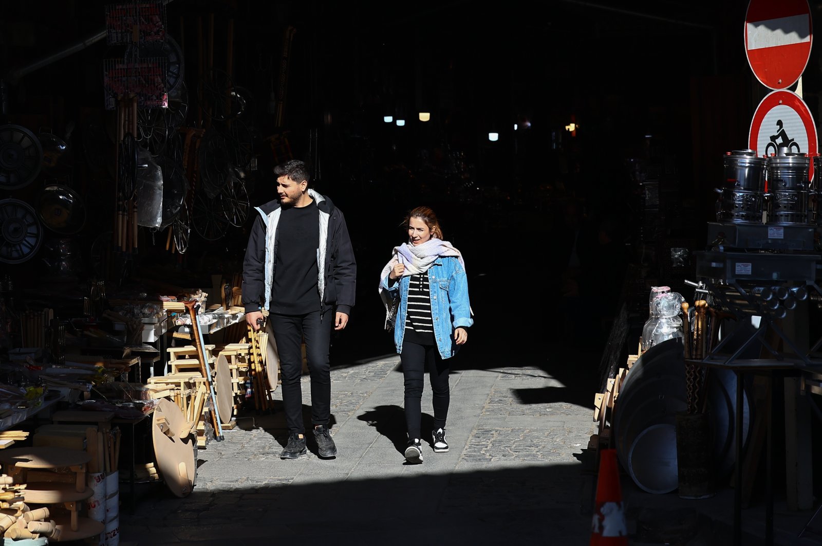 People shop in the old city bazaar following a powerful earthquake, in Gaziantep, Türkiye, March 6, 2023. (EPA Photo)