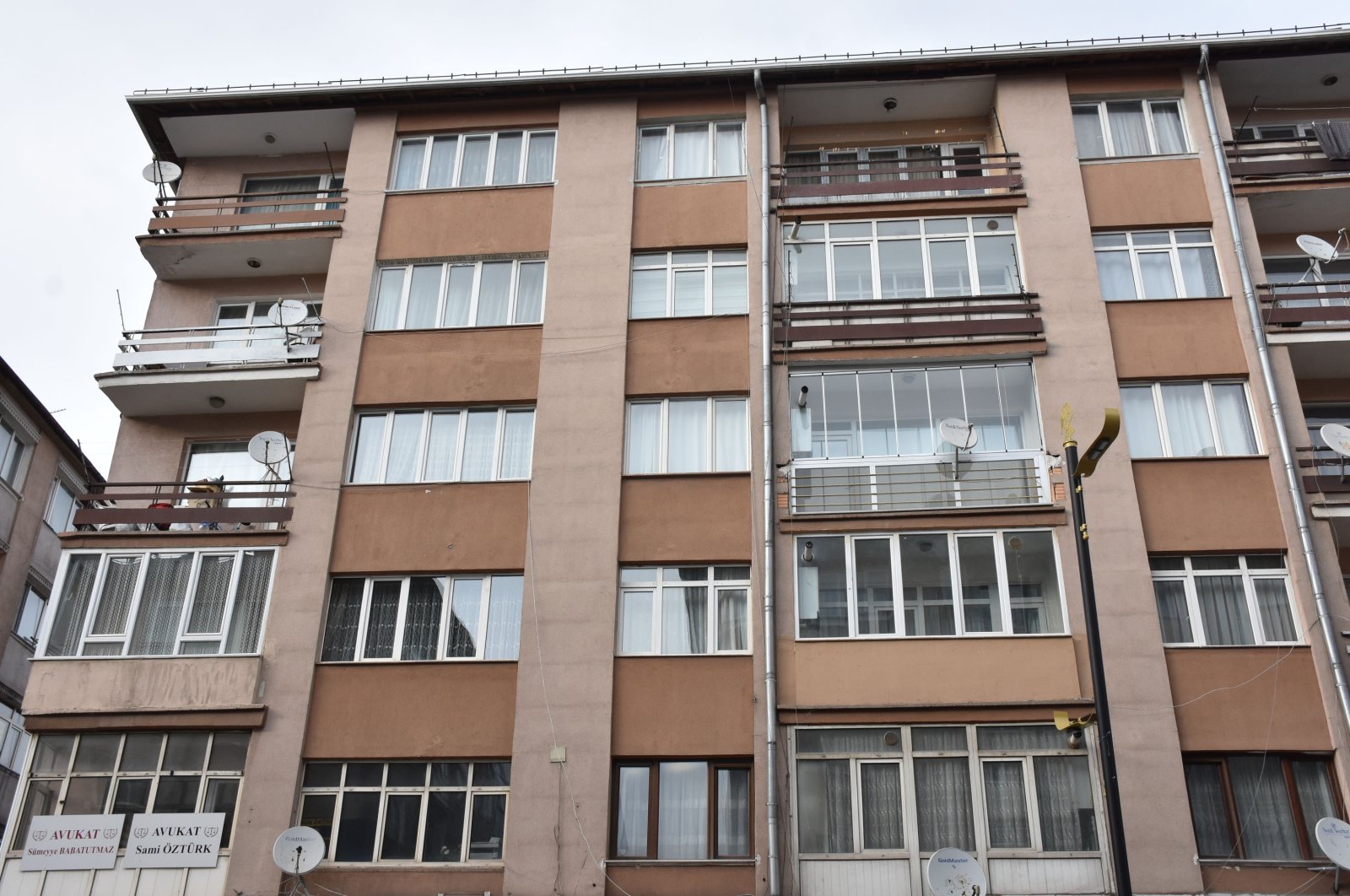 Kekurangan perumahan dimulai saat korban gempa berduyun-duyun ke Türkiye’s Sivas
