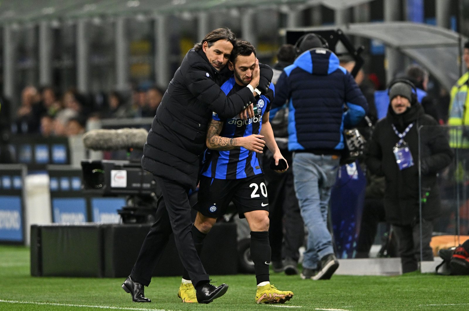 Inzaghi duduk di kursi panas saat Inter berusaha menghilangkan kesengsaraan di Porto