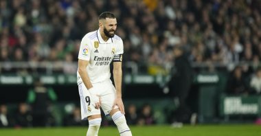 Real Madrid's Karim Benzema injured during the La Liga match against Real Betis at Estadio Benito Villamarin, Seville, Spain, March 5, 2023. (Getty Images Photo)